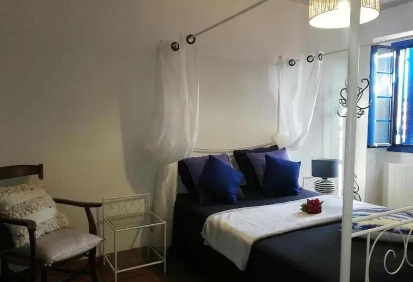 Standard room with outdoor bath, Parfumu Di Celu