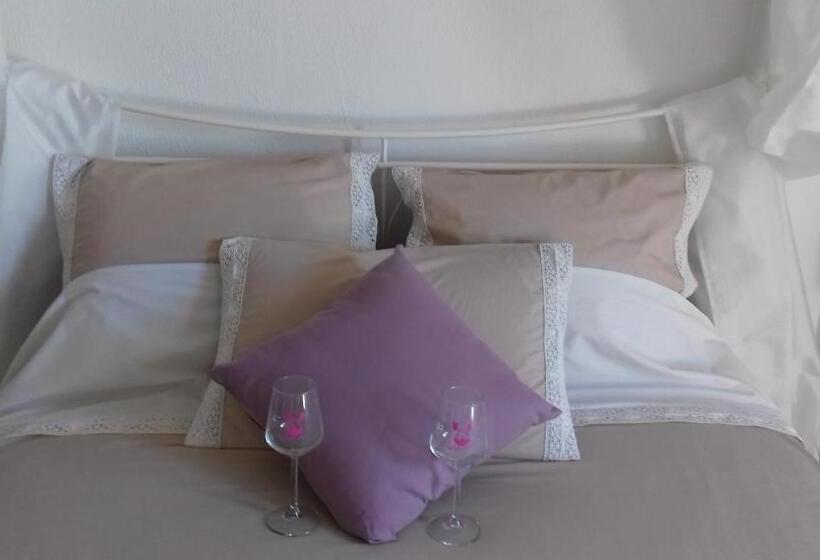 Standard room with outdoor bath, Parfumu Di Celu