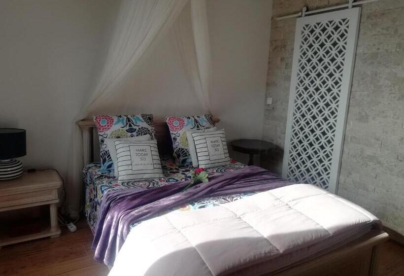 Standard room with outdoor bath, Parfumu Di Celu