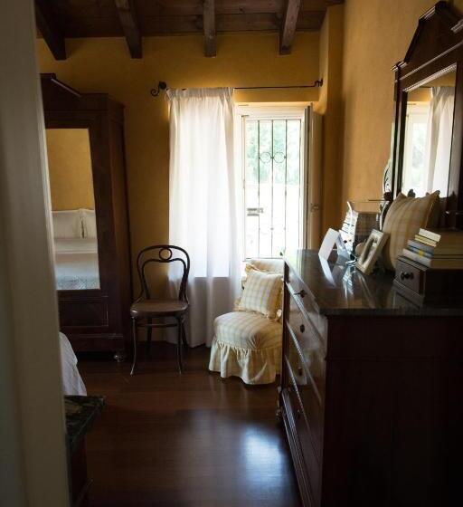 اتاق استاندارد, La Casa Sui Tetti
