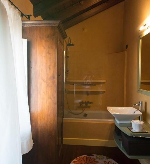 スタンダードルーム, La Casa Sui Tetti