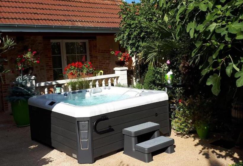 Номер Стандарт Совместная Ванная, La Crapounette