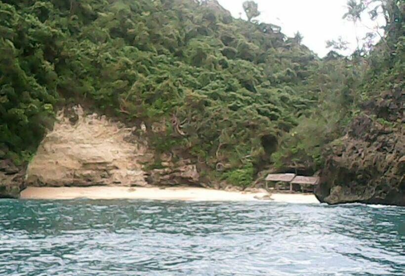 اتاق اکونومی یک تخته, Riverside At Aninuan Accommodation And Food