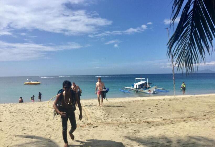 اتاق استاندارد یک نفره, Riverside At Aninuan Accommodation And Food