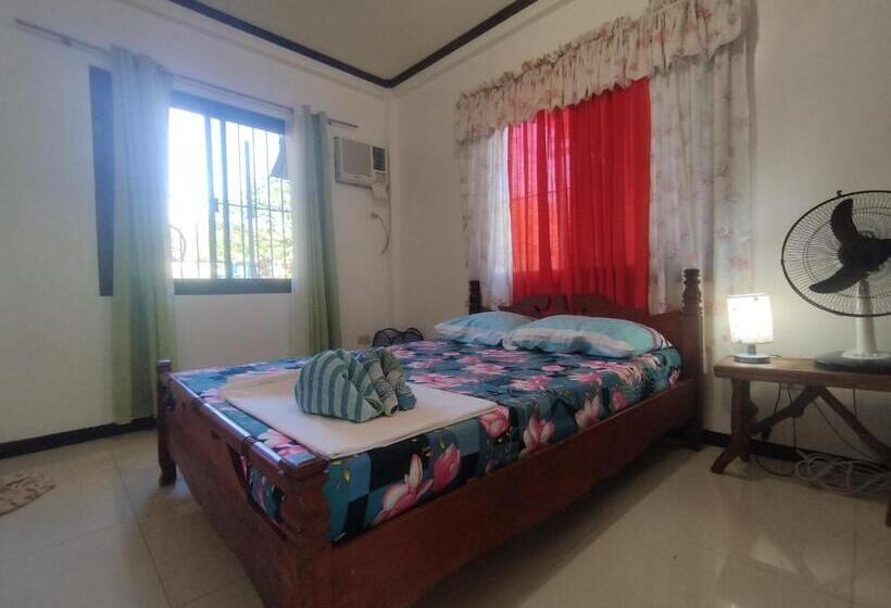 اتاق خانوادگی, Riverside At Aninuan Accommodation And Food