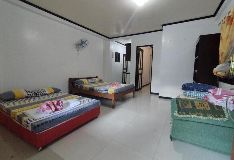 اتاق خانوادگی, Riverside At Aninuan Accommodation And Food