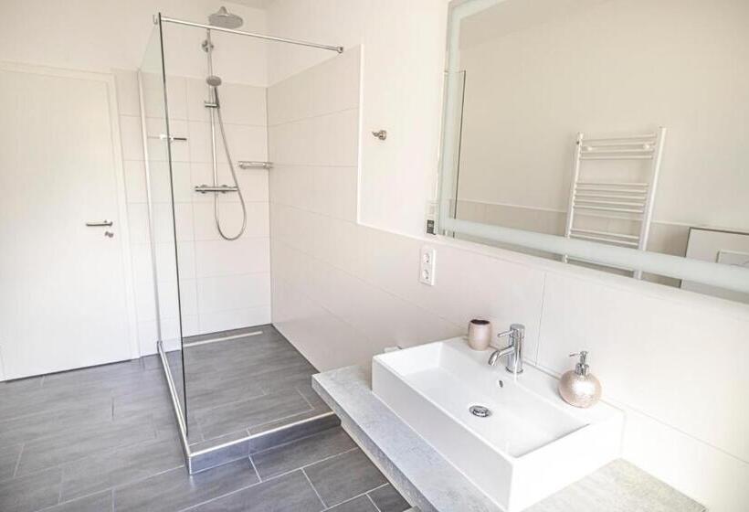 آپارتمان 3 خوابه, Arbio I Dehnhaide Apartments