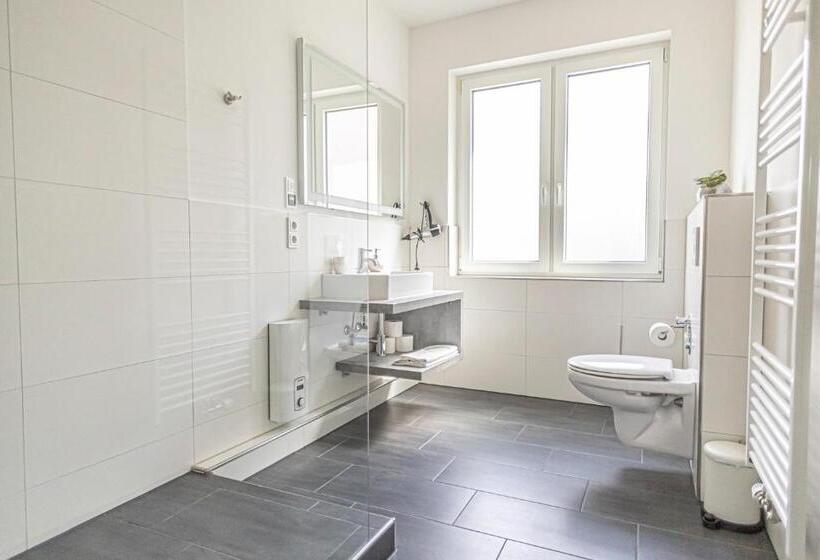 آپارتمان 3 خوابه, Arbio I Dehnhaide Apartments