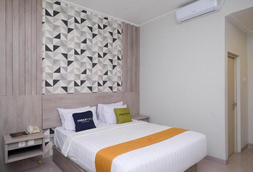 غرفة سوبيريور, Urbanview Hotel Dedy Jaya Brebes