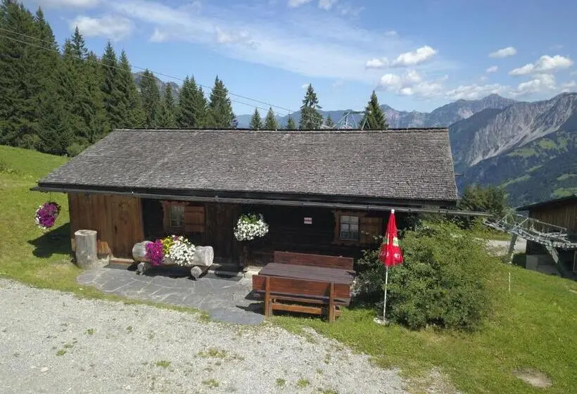２ベッドルームアパートメント, Haus Matschwitz