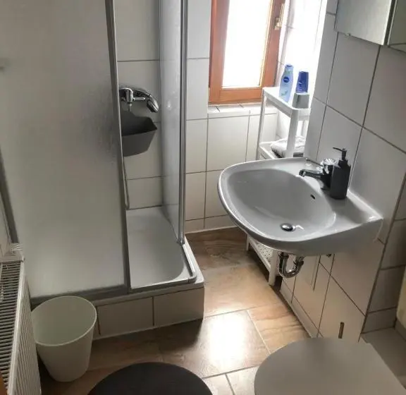 スタンダードトリプルルーム, Altstadtpension Zirndorf