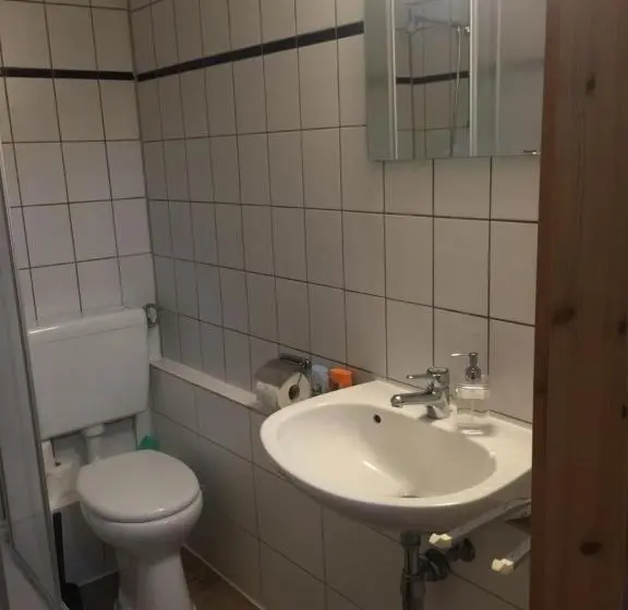 スタンダードトリプルルーム, Altstadtpension Zirndorf