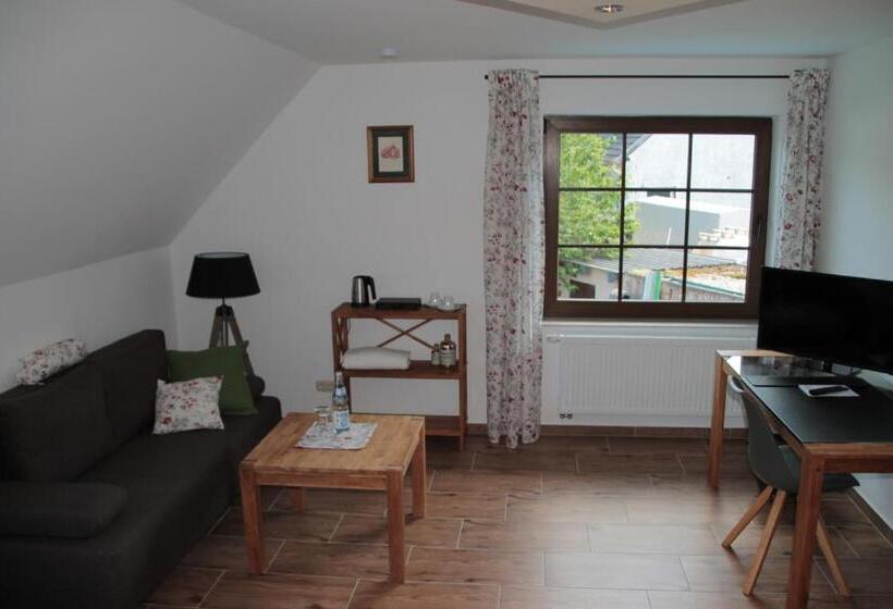 标准间, Gästezimmer Gier