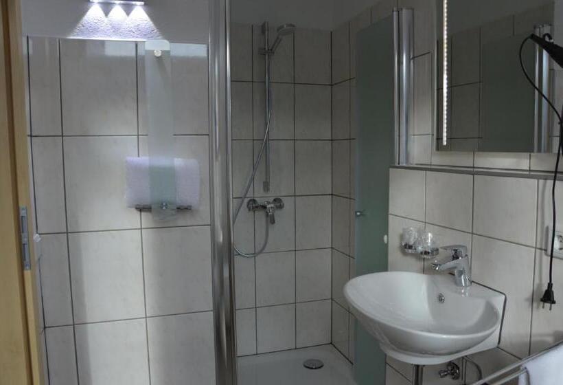 Quarto Estandar Individual, Mezzero