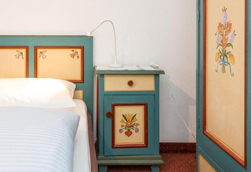 اتاق استاندارد با بالکن, Garni Zatzerhof