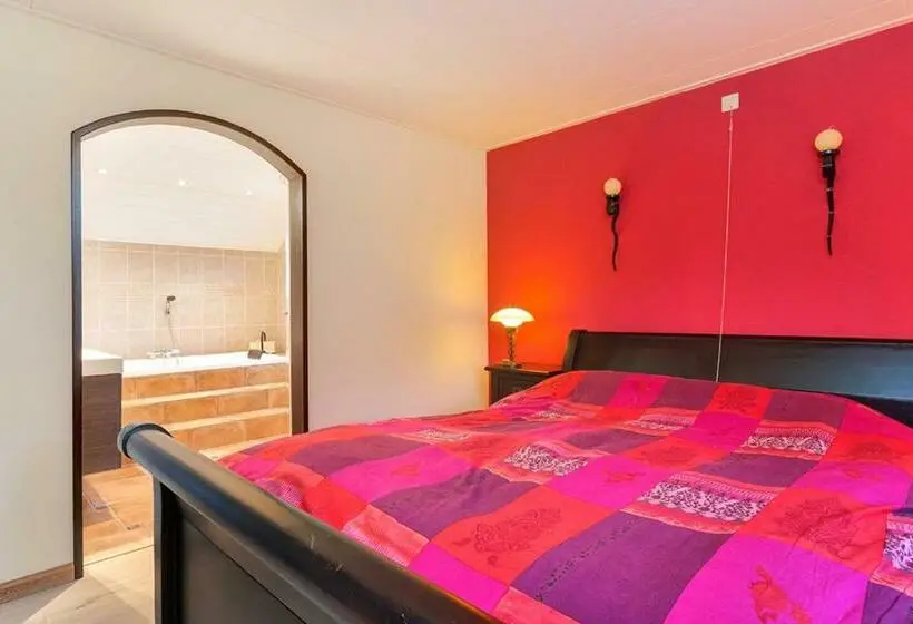 2ベッドルームハウス, Hoeve De Zeeanjelier
