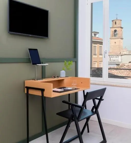 コンフォートルーム, Bnbiz   Coworking