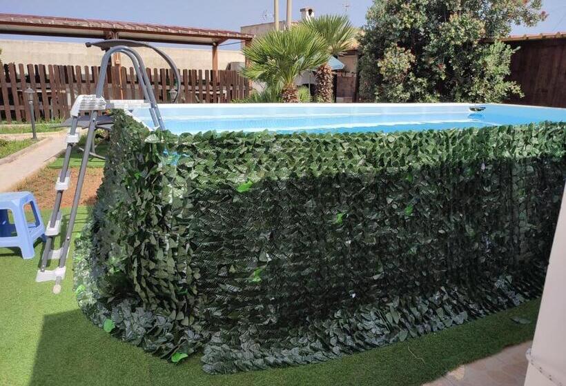 غرفة إقتصادية, Le Due Palme