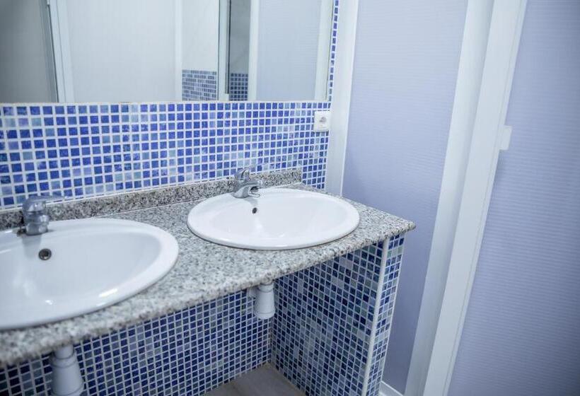 スタンダード４人部屋, Albergue Rojo Plata