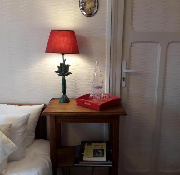 غرفة قياسية حمام مشترك, L Abri Du Viaduc