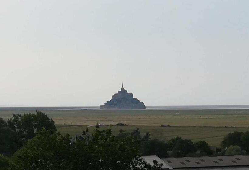 Номер Стандарт, Le Marquis De La Guintre