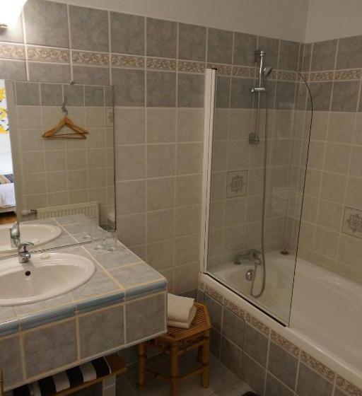 Номер Стандарт, Moulin De Belle Isle