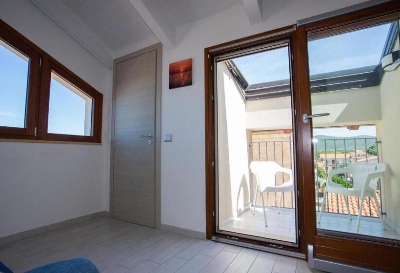 شقة غرفة واحدة مطلة على البحر, Odissea Residence E Rooms