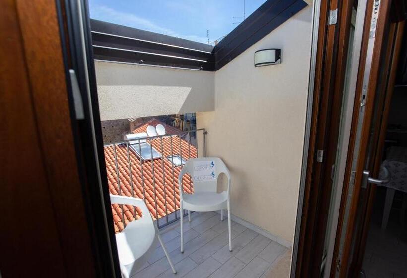 شقة غرفة واحدة مطلة على البحر, Odissea Residence E Rooms