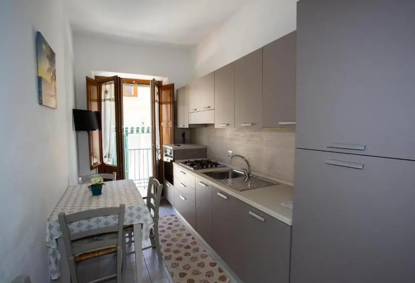 バルコニー付き１ベッドルームアパートメント, Odissea Residence E Rooms