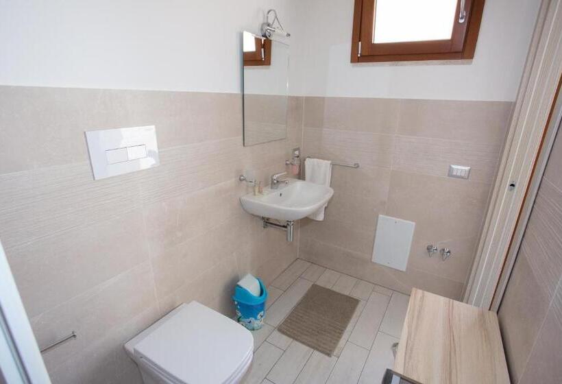 شقة غرفة واحدة مزودة بتراس, Odissea Residence E Rooms