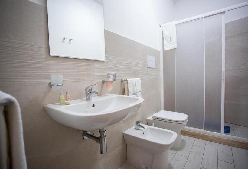 شقة غرفة واحدة مزودة بتراس, Odissea Residence E Rooms