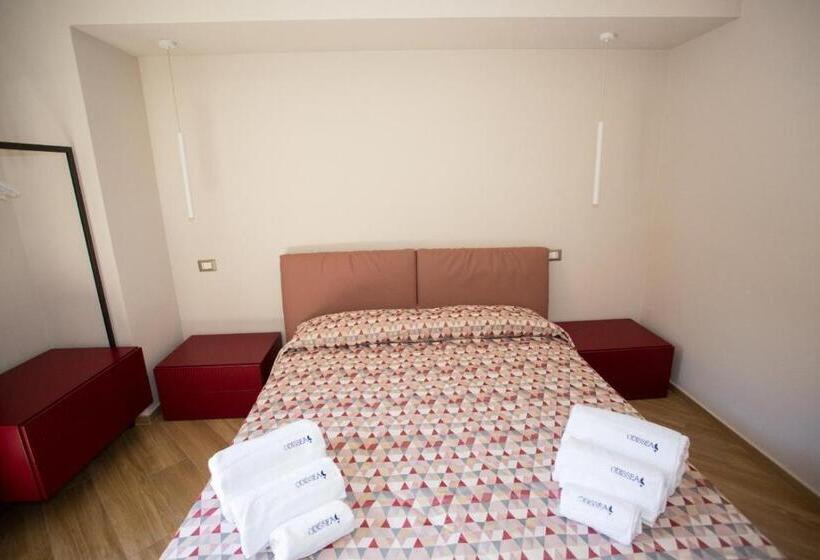 غرفة قياسية مزوَّدة بشُرفة, Odissea Residence E Rooms