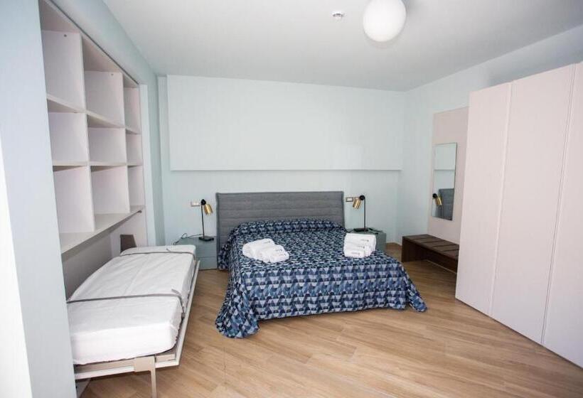 غرفة كومفورت ثلاثية, Odissea Residence E Rooms