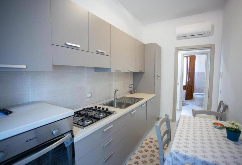 شقة غرفة نوم واحدة مزودة بشُرفة, Odissea Residence E Rooms