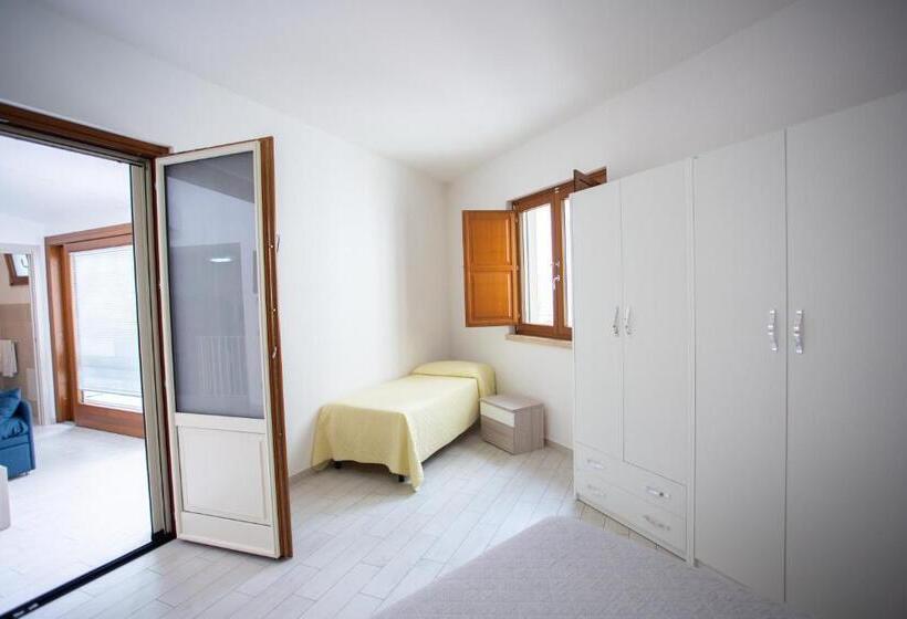 Апартаменты 1 Спальня с Террасой, Odissea Residence E Rooms