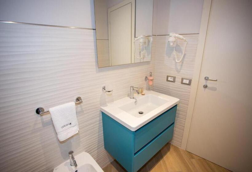 غرفة قياسية مزوَّدة بشُرفة, Odissea Residence E Rooms