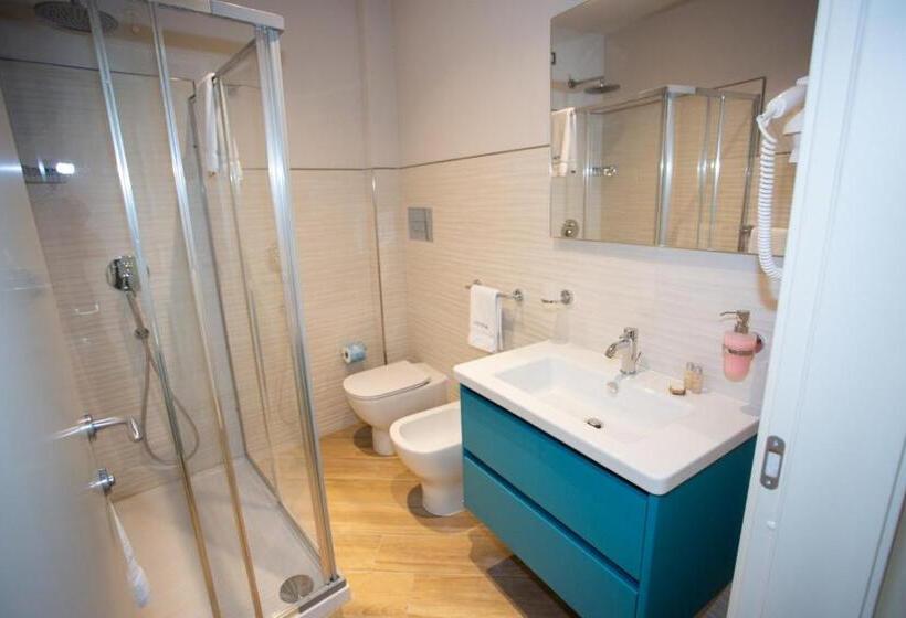 Номер Стандарт с Балконом, Odissea Residence E Rooms