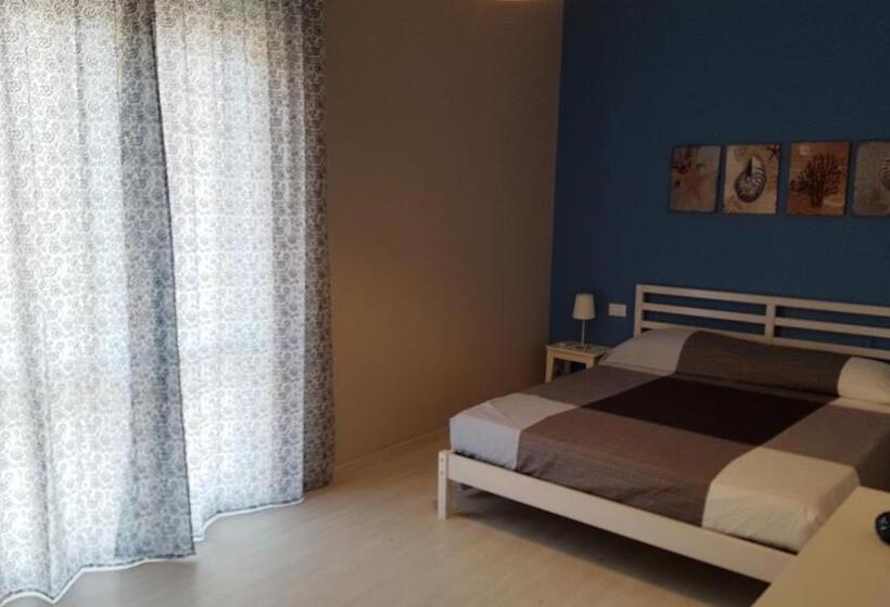 استودیو خانوادگی, Galù Guest House Gaeta