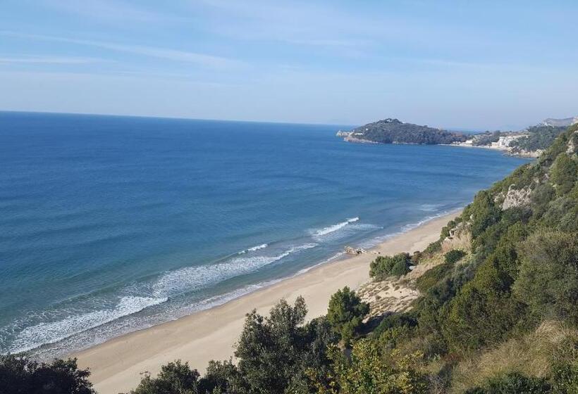 استودیو خانوادگی, Galù Guest House Gaeta