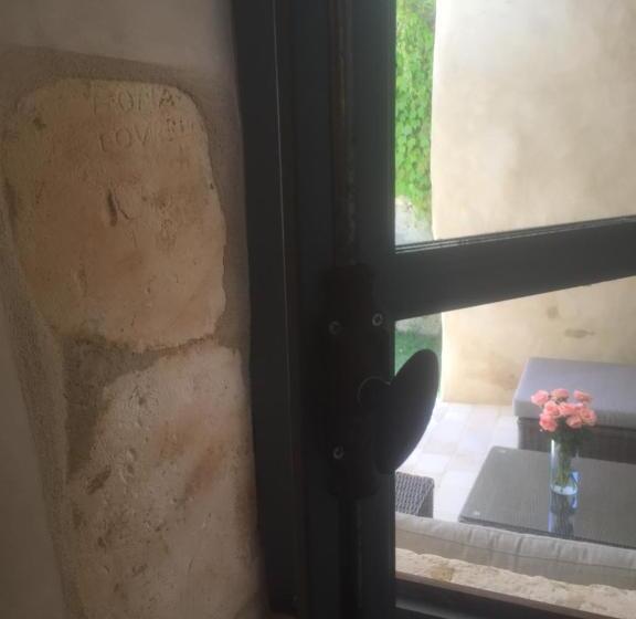 带露台的套间, Le Village