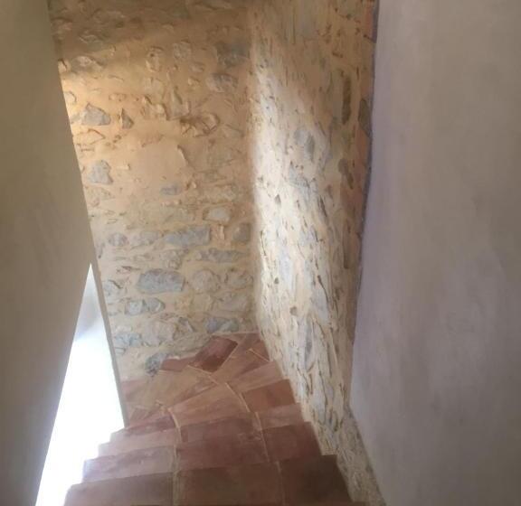 带1个卧室的带阳台的公寓, Le Village