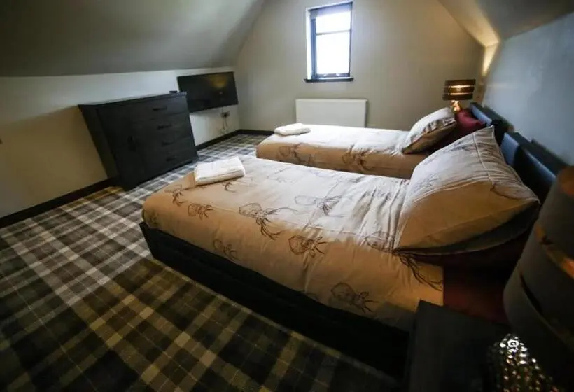 Standard room with outdoor bath, Whitehouse B&b