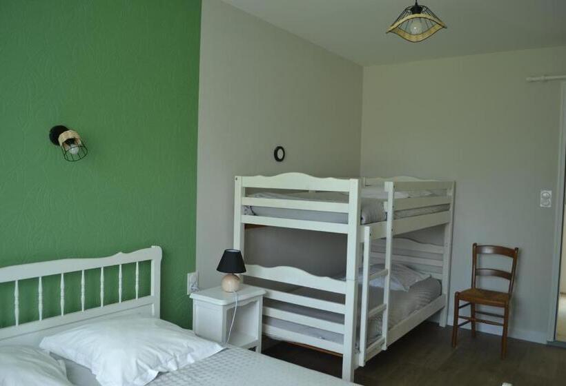 Семейный Номер, Chambre D Hôtes La Ville En Bois