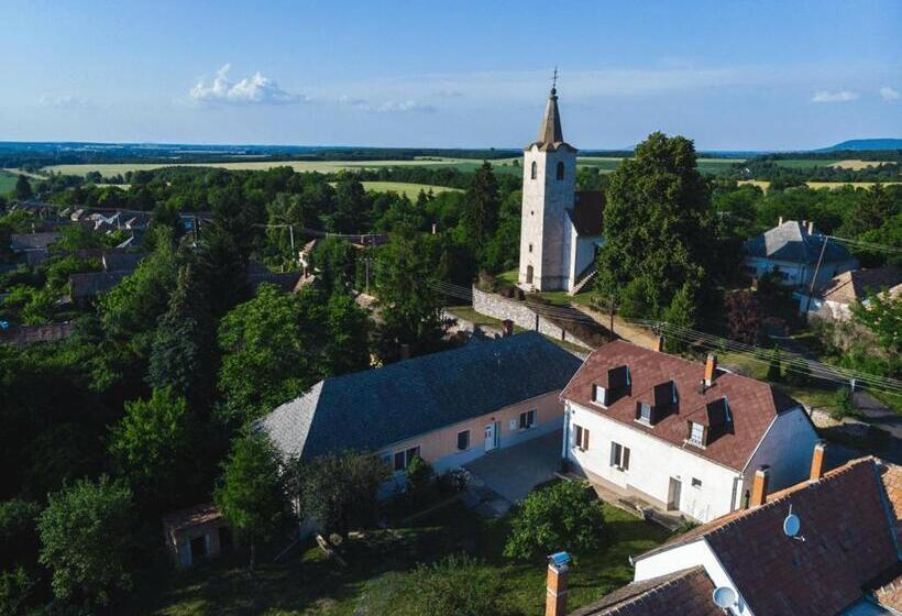 Апартаменты 1 Спальня, Tolnay Kúria és Vendégház