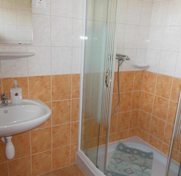 스탠다드 룸, Tolnay Kúria és Vendégház