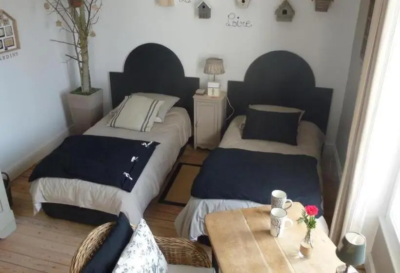 スイート（家族用）, Une Maison En Touraine