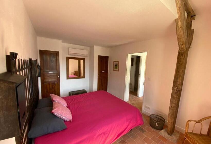 家庭套房, Une Maison En Touraine