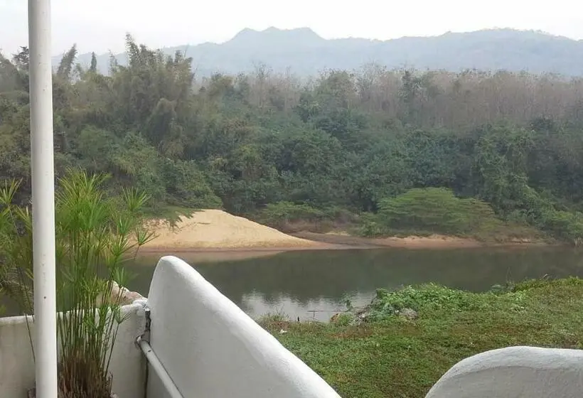 マウンテンビュースタンダードルーム, Pingplalee Resort Chasorn