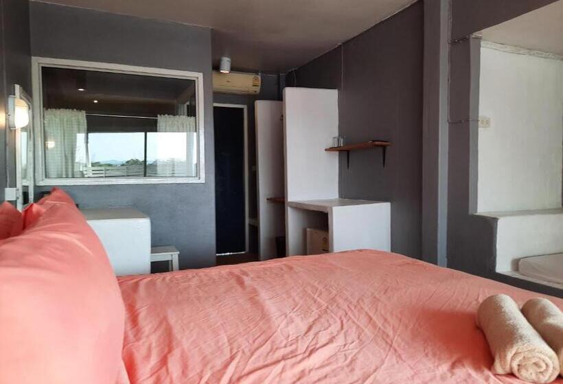 إستديو قياسى مزود بشرفة, Pingplalee Resort Chasorn