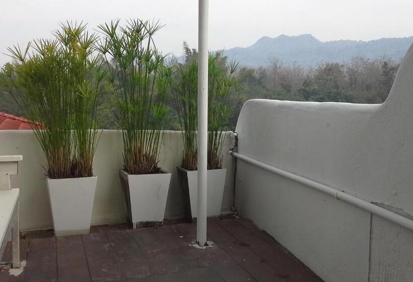 غرفة قياسية مطلة على الجبل, Pingplalee Resort Chasorn